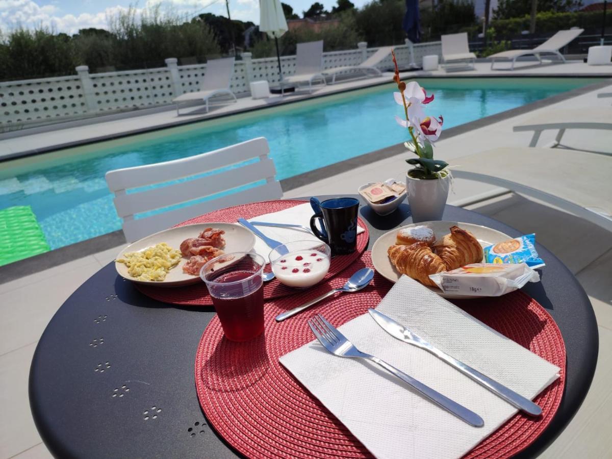 Divina Perla Bed & Breakfast